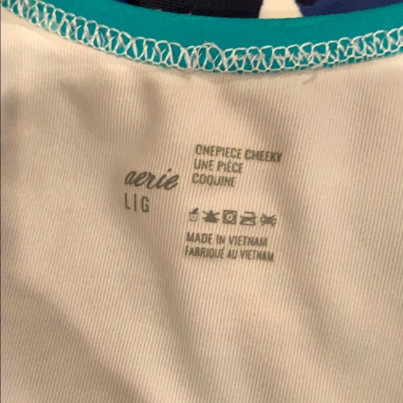 Floral one piece cheeky watercolor suit - Picture 6 of 7